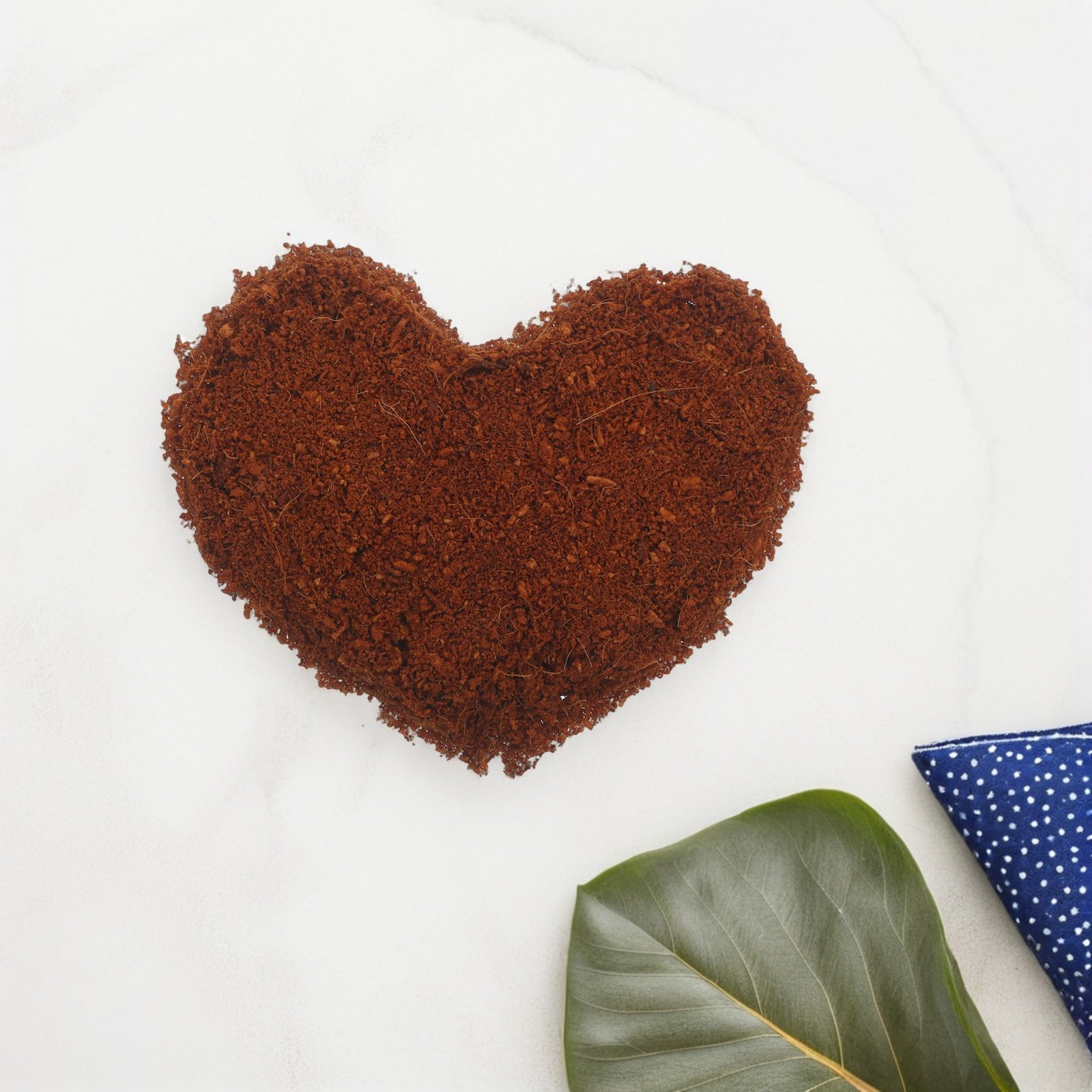 Substrate Coconut Fiber - ヤドカリテラリウム用土壌 500g ココナッツファイバー基材 吸湿性のある柔らかい床材 ヤドカリケージ用巣作り基材